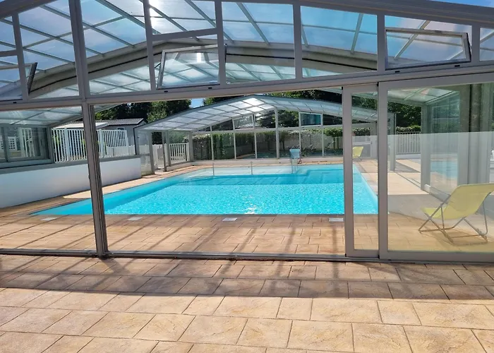 Etxetxoa, Climatisation, Spa, Terrain Prive, Piscine Et Parking אתר קמפינג 3*